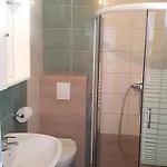 Apartment Ewa Vir