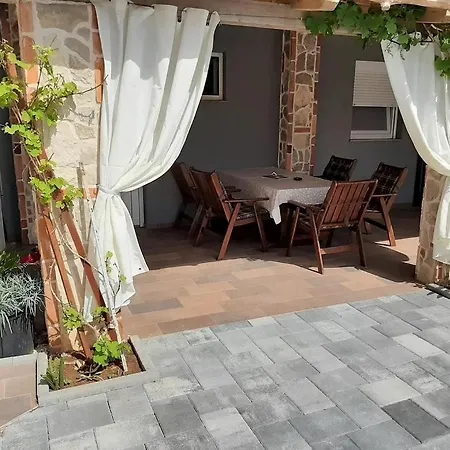 Apartman Ewa